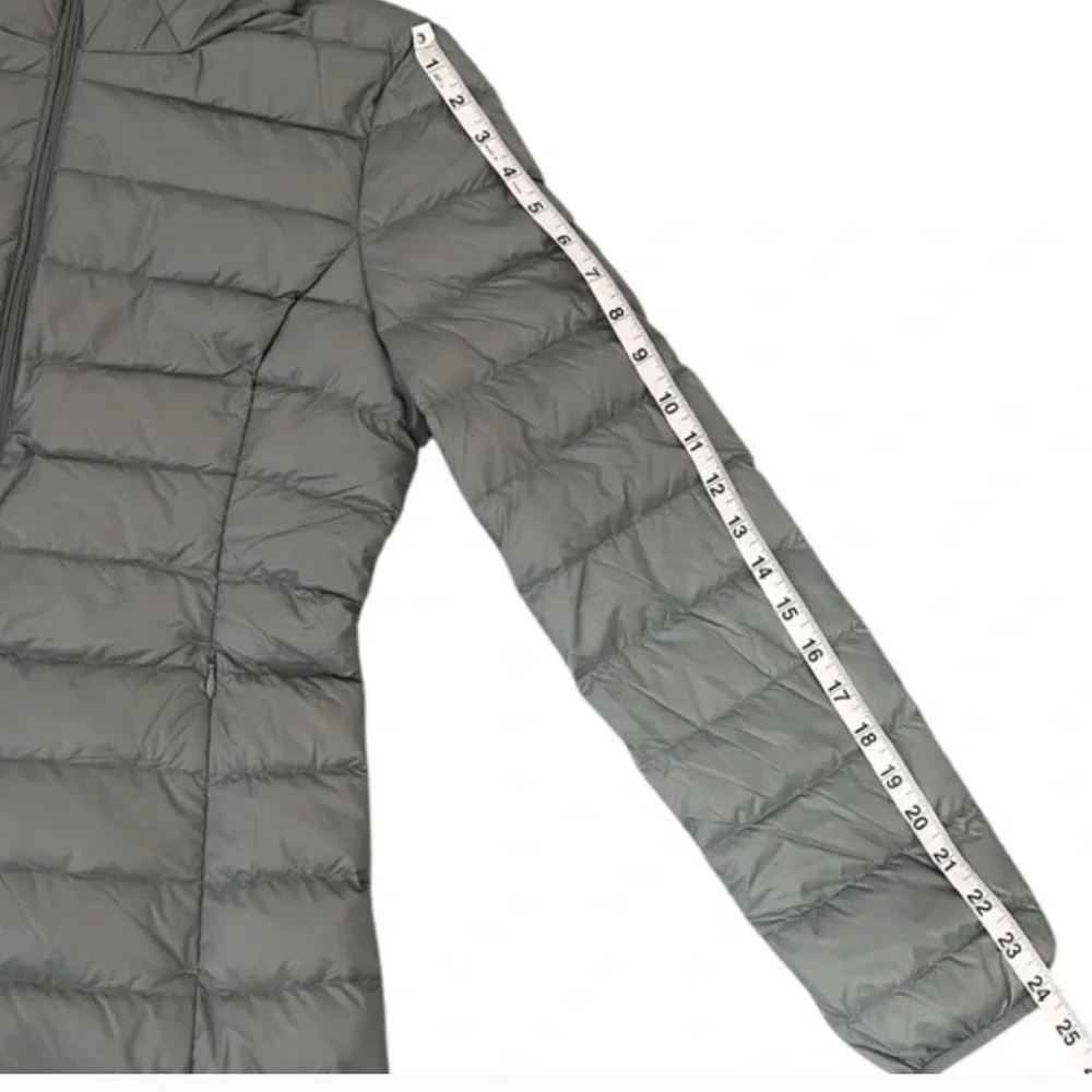 NWT Quince, Lightweight Down Filled Packable Puffer, Long Jacket, Size  Small - Picture 7 of 8